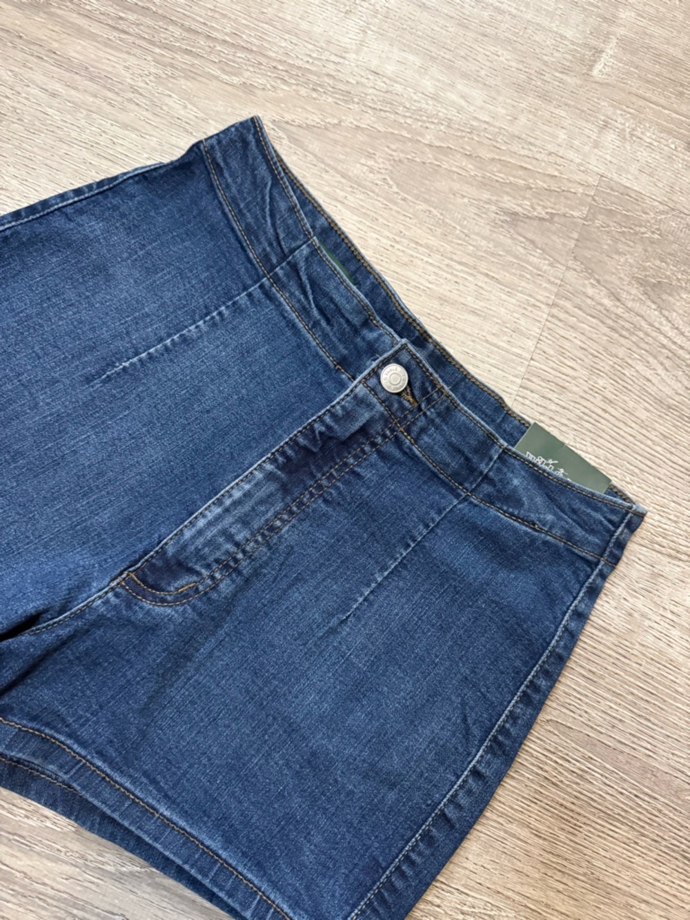 •WILD FABLE• HIGHEST RISE SHORTS - Picture 2 of 5